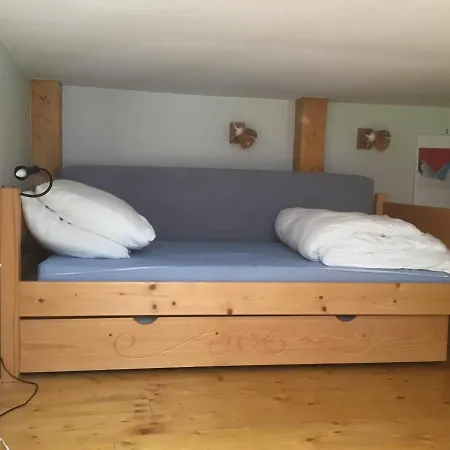 Typique,chaleureux Et Pratique Apartament
